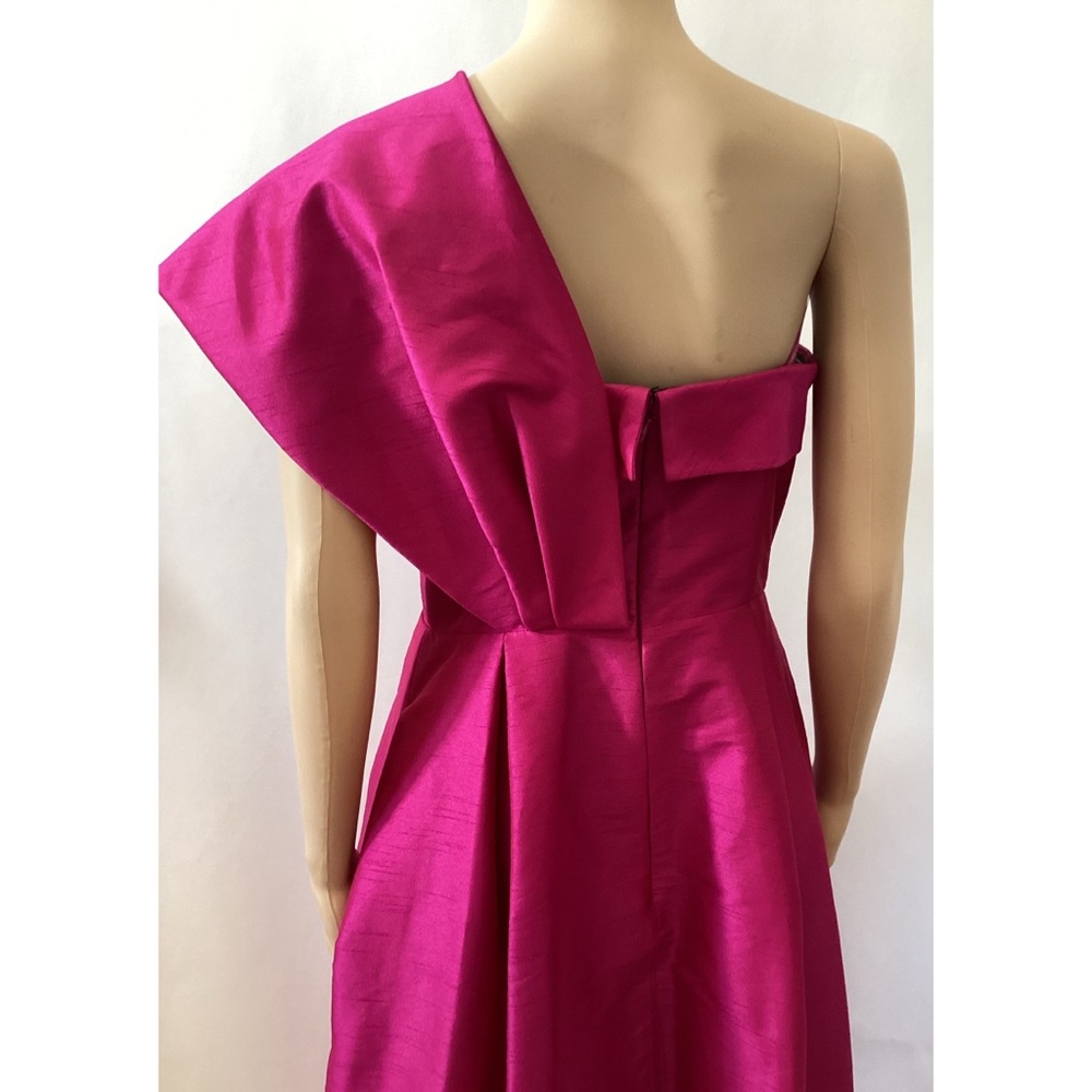 SACHIN & BABI ONE SHOULDER GOWN, RESORT 2022 COLLECTION - Picture 4 of 8